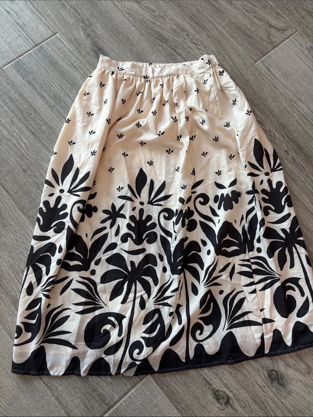 Tahari Cream and Black Botanical Print faux wrap Midi Skirt